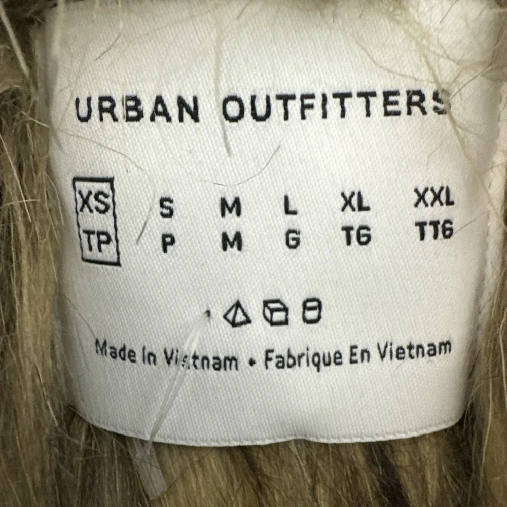 URBAN OUTFITTERS Fur Lined Bomber Jacket Women‎ Varsity Black Satin Zip Front XS